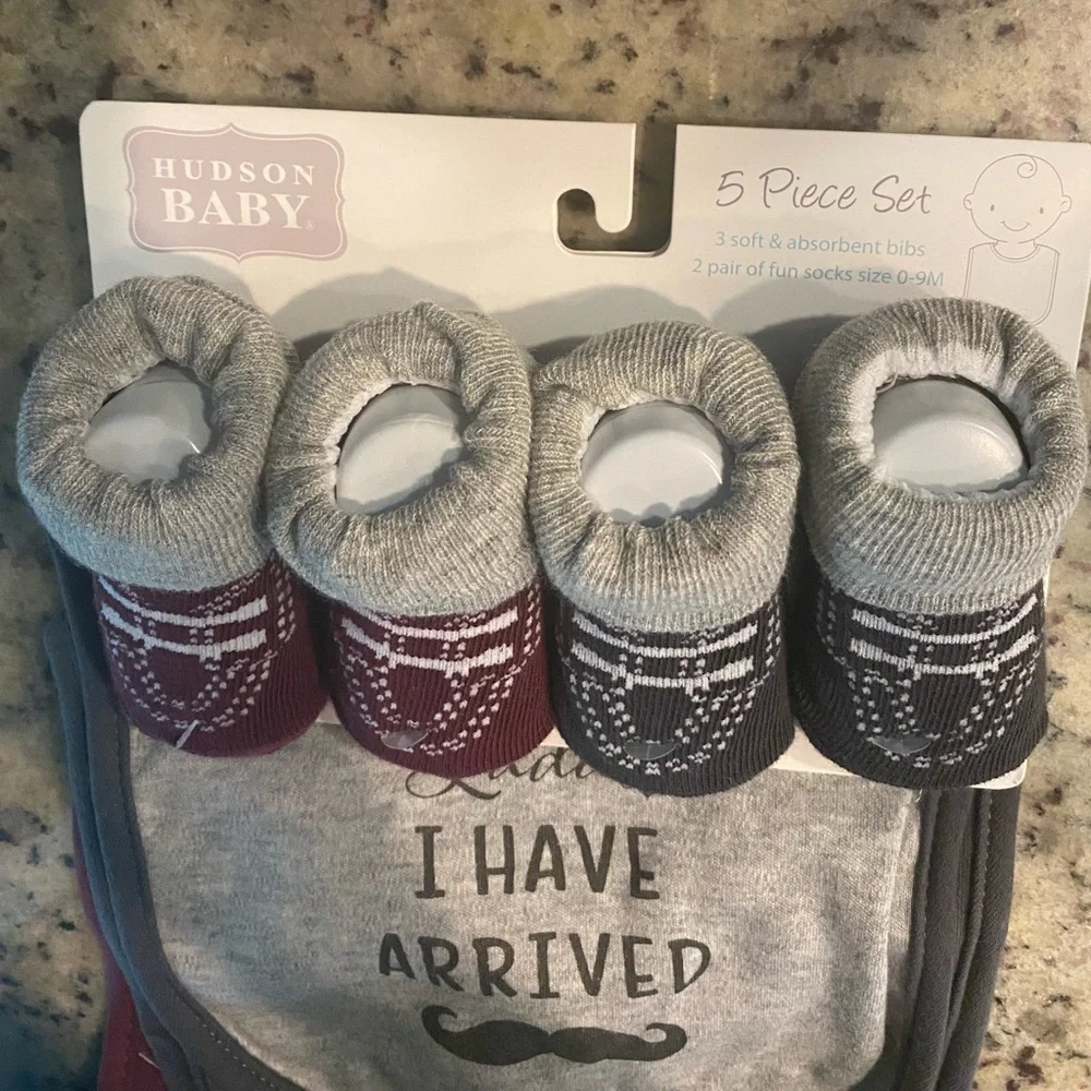 📍2/$12 - Hudson Baby 5- Piece Set